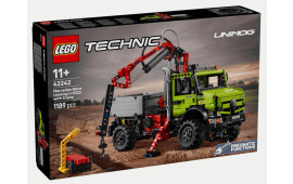 Mercedes-Benz Unimog U 5023 con gru