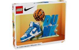Nike Dunk x LEGO® Set