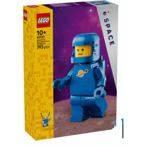 Grande minifigure di astronauta blu